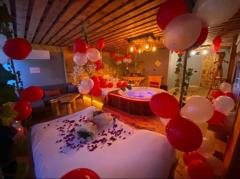 ריזה Wooden Palace V.I.P Suit מראה חיצוני תמונה